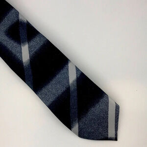 Giorgio Armani‎ Mens Silk Necktie Black Grey White Abstract Geometric Italy